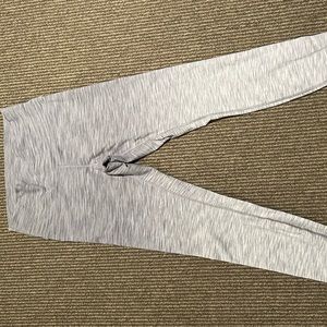 Lululemon ombré leggings white size 8